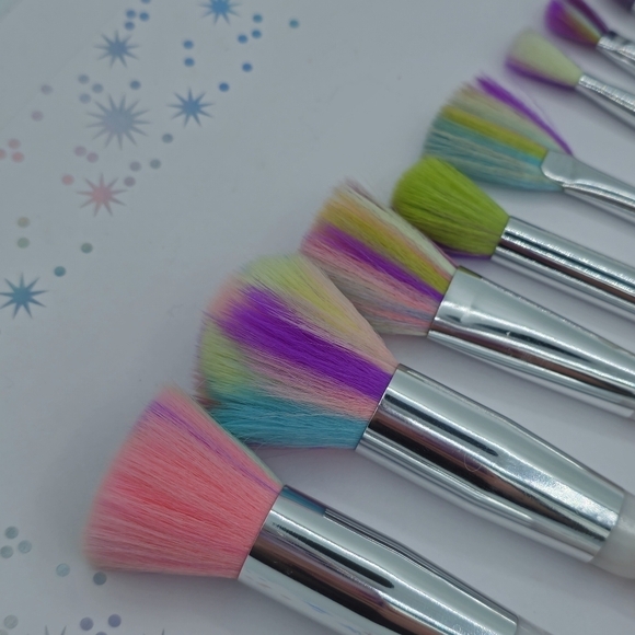 Rainbow Unicorn Makeup Brush Set of 8 - Picture 3 of 7